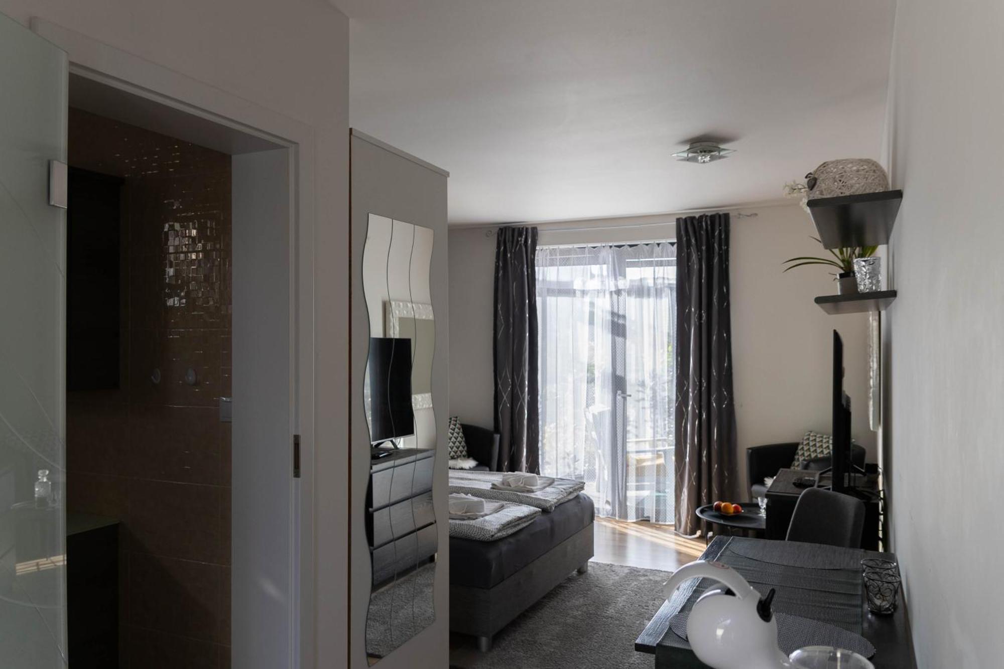 Apartman Navrchu Brezno Exterior foto